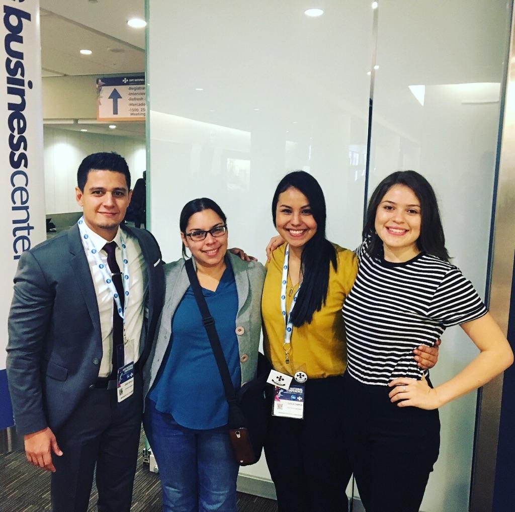 Dr. Villanueva-Alarcón with Latinx undergraduate students at the Society of Hispanic Professional Engineers Annual Conference